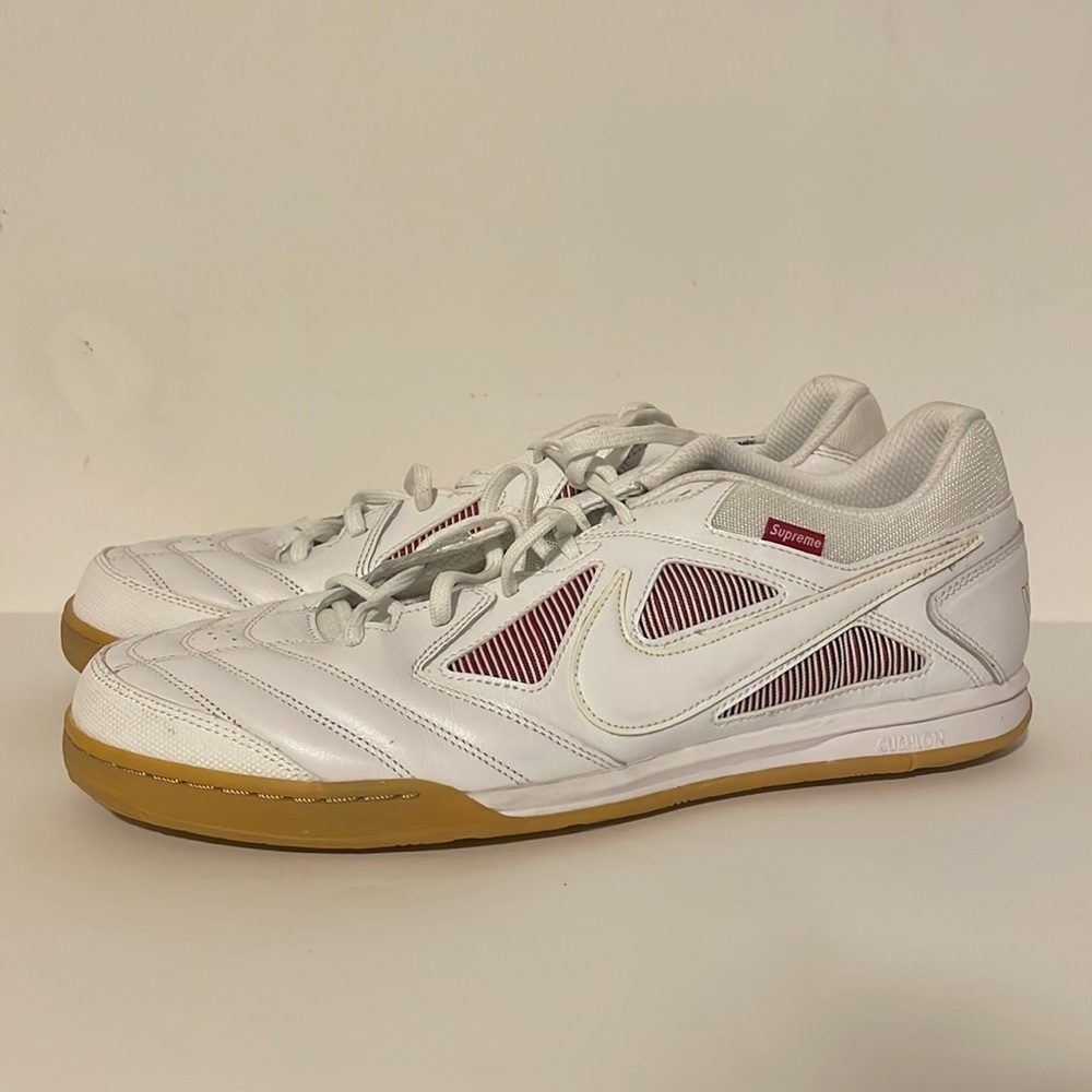 Nike SB x Supreme Gato QS White Red